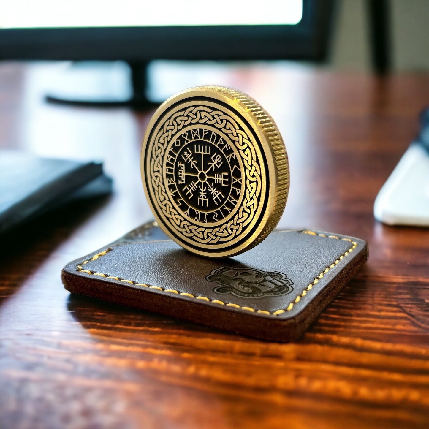 Vegvisir viking compass Coin