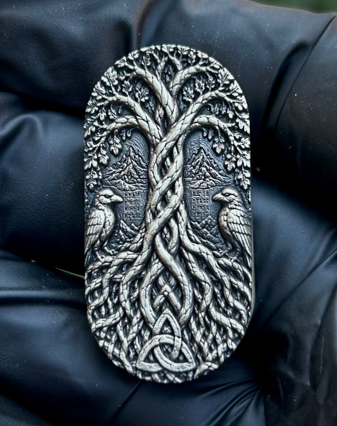 Yggdrasil Viking Magnetic Fidget Pill – Norse Tree of Life